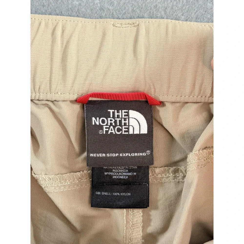 The North Face Shorts Mens XL Beige Nylon Hiking 9 Inseam Belted Cargo